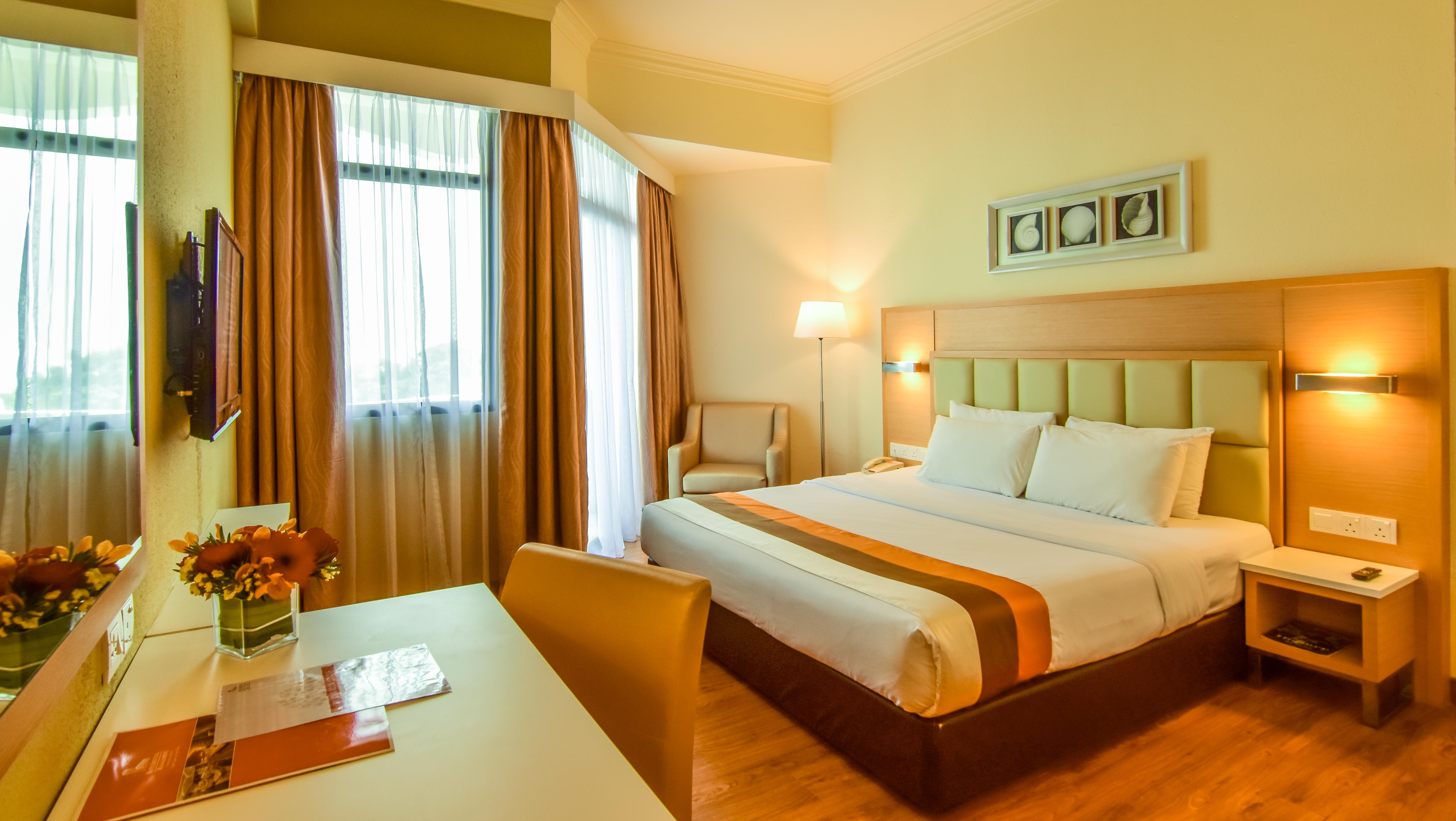 Hotel Sentral Seaview @ ​Beachfront Tanjung Bungah  Esterno foto