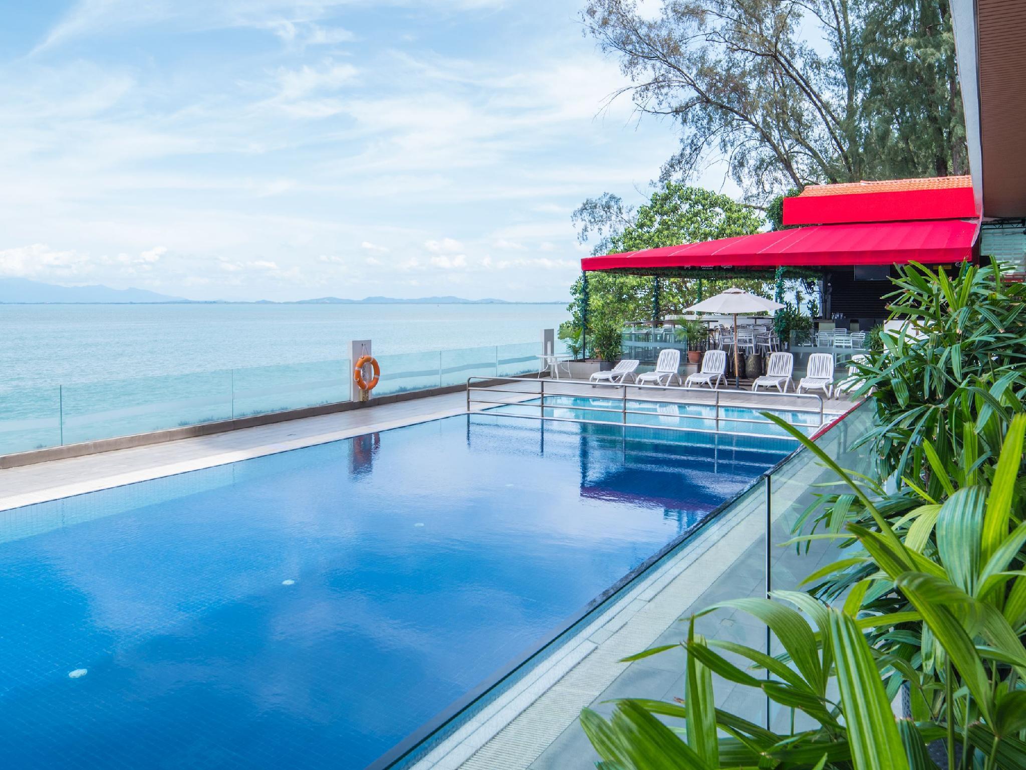 Hotel Sentral Seaview @ ​Beachfront Tanjung Bungah  Esterno foto