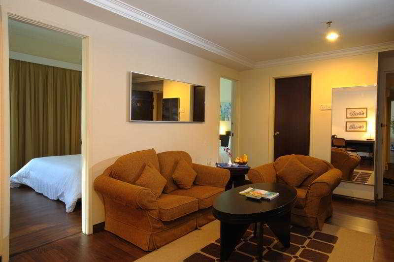 Hotel Sentral Seaview @ ​Beachfront Tanjung Bungah  Esterno foto